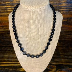 Stunning Natural Stone Necklace Set. Black. 18.5” + 2” extender. NEW Han…